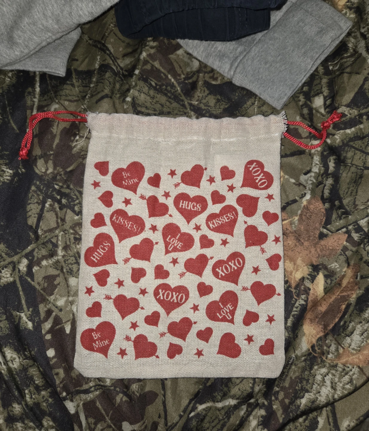 Canvas-Blend 'Hearts & Sentiments' Cinch Bag