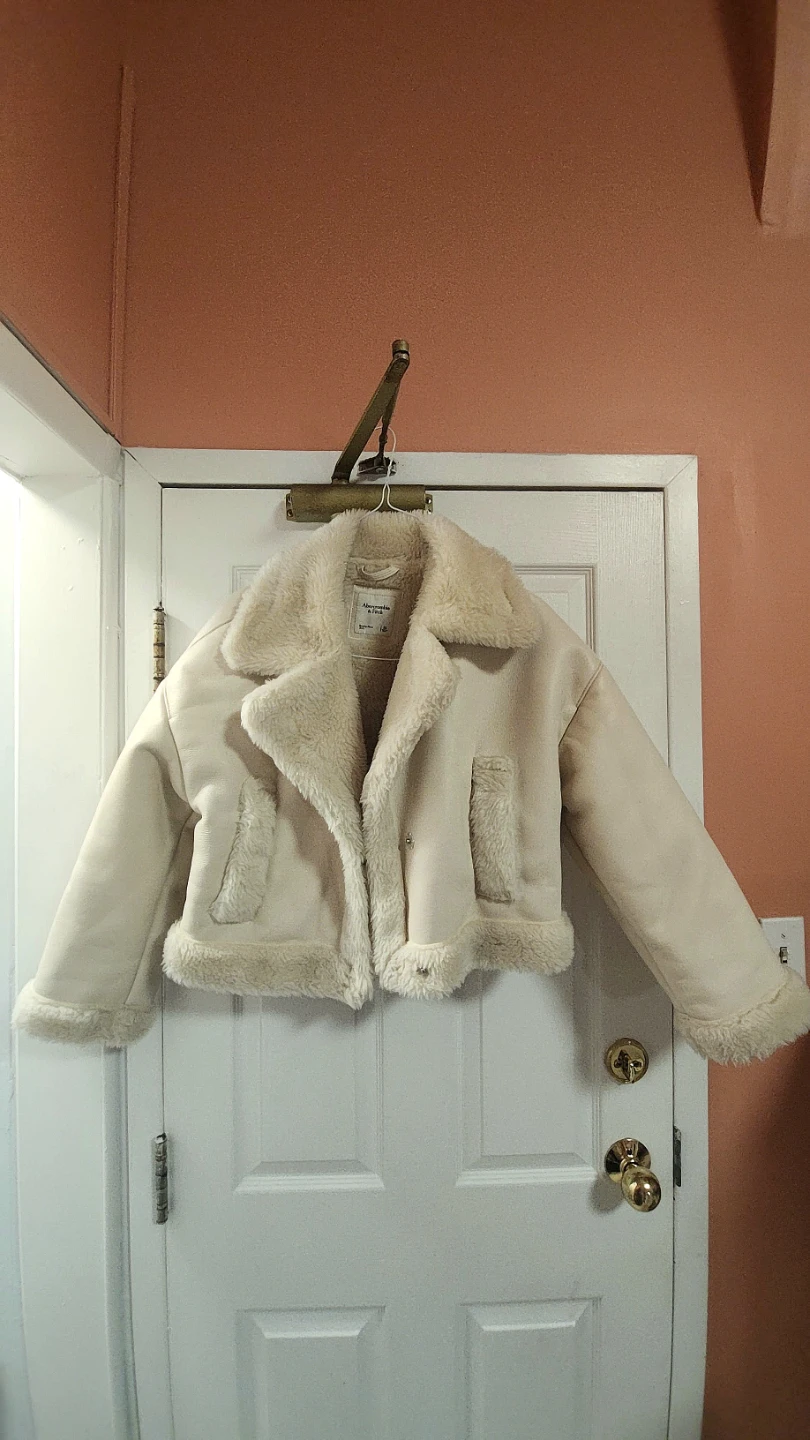 Abercrombie & Fitch Cream Faux Shearling Jacket