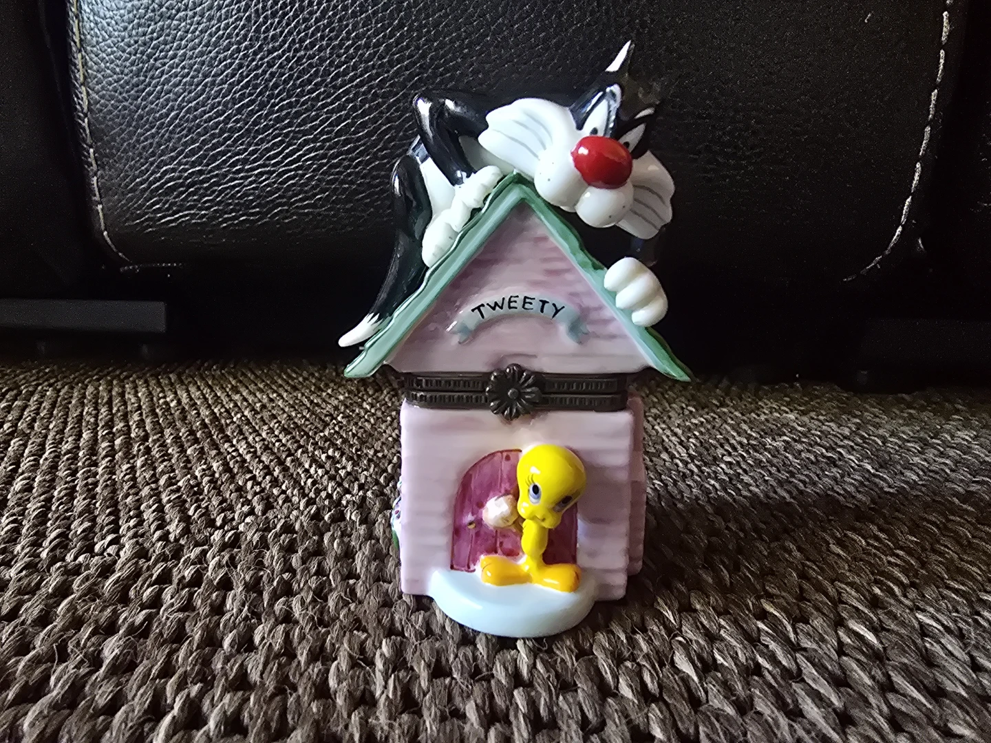 Warner Bros. Tweety and Sylvester Trinket Box