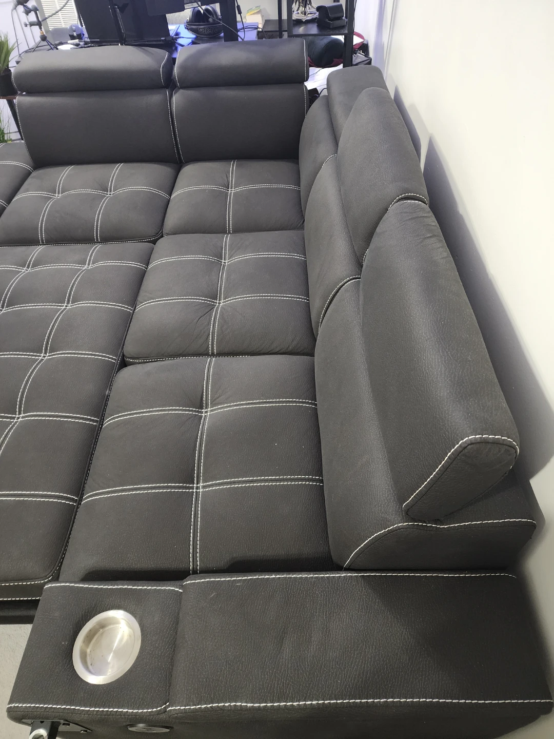 Sofá negro - Dark Gray Sectional Sleeper Sofa + Storage Ottoman - photo 2