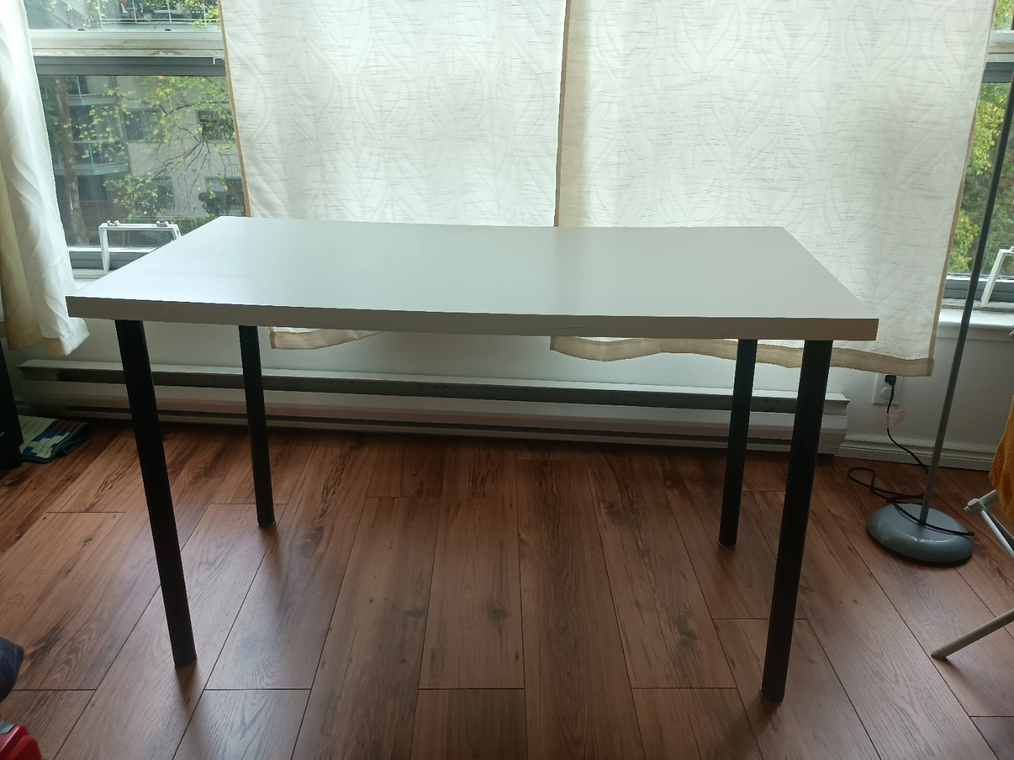 Ikea desk - photo 3