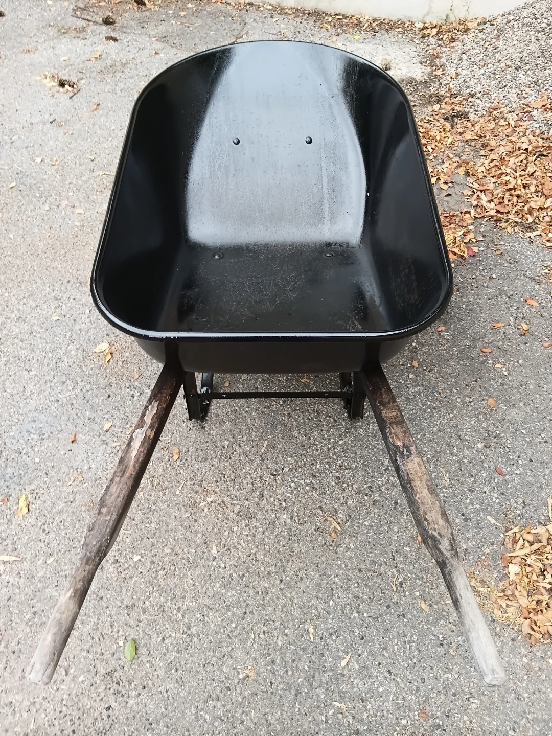 Jobmate Premium Black  Wheelbarrow - photo 2