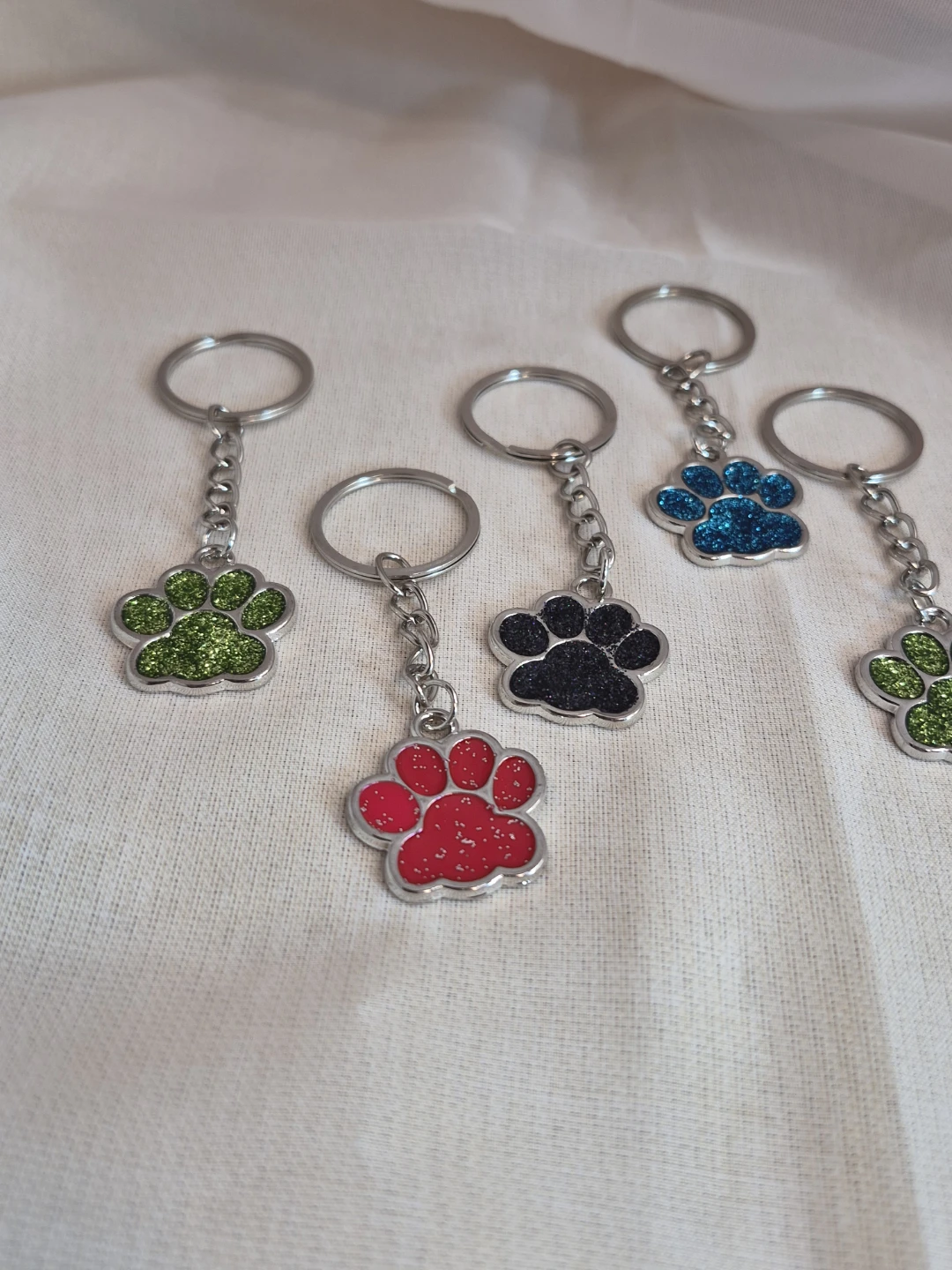 So Cute Pet Paw Keychains Brand New without Tags - photo 3