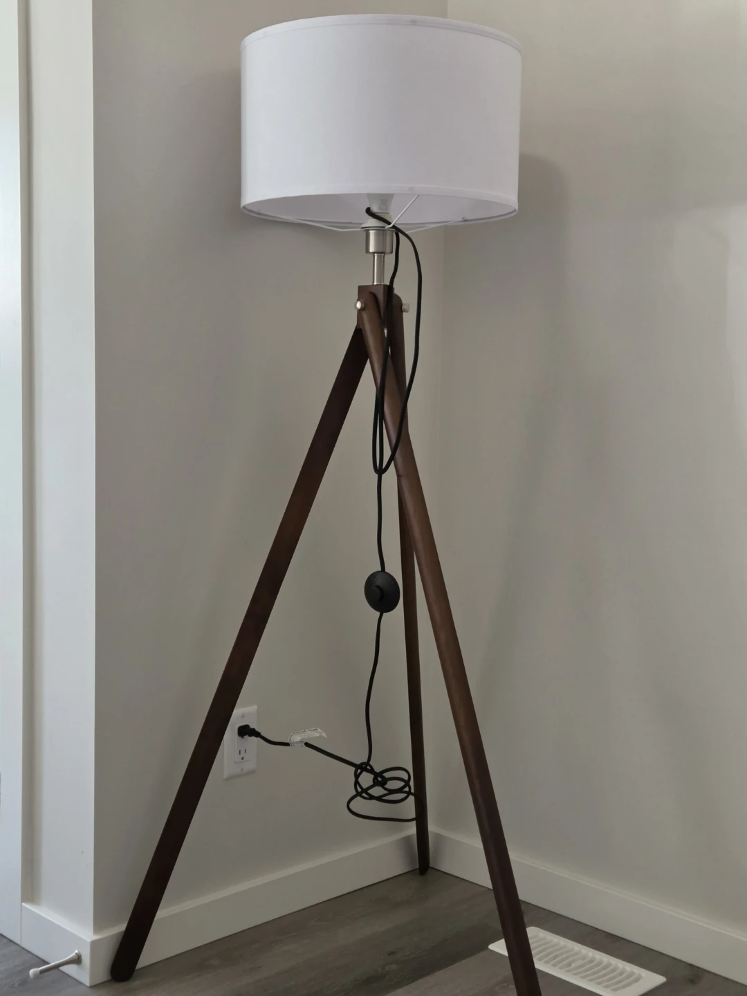 Tripod Floor Lamp with White Shade - photo 2
