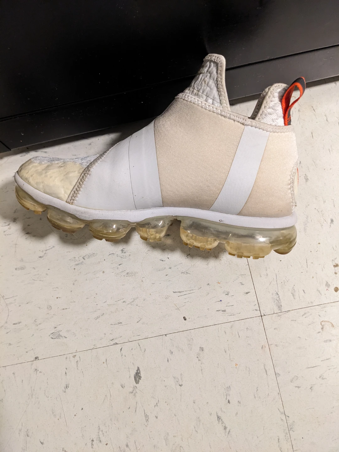 Nike Air VaporMax Moc 2 Sneakers - photo 3
