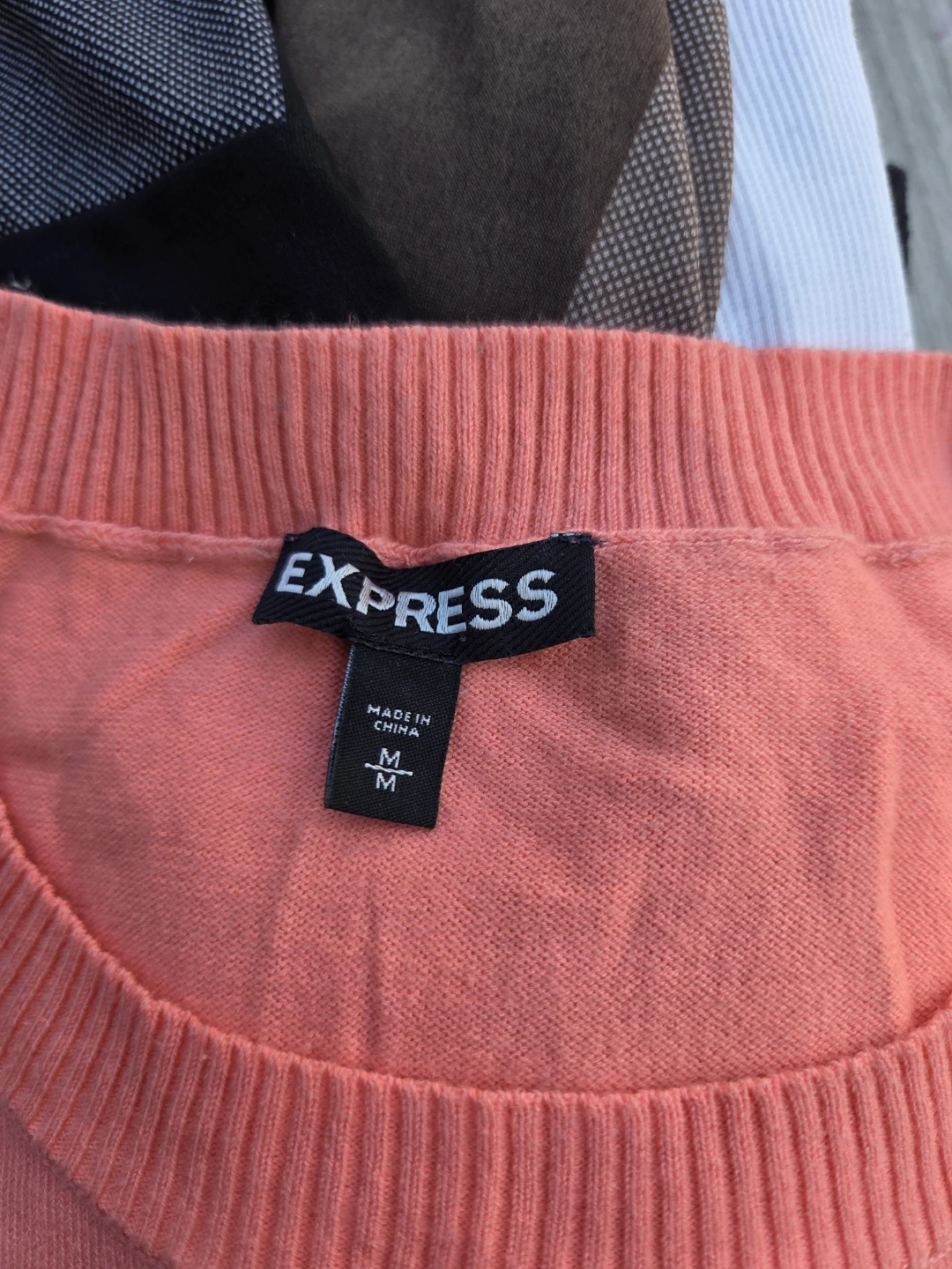 Express Coral Embellished Crewneck Sweater - photo 4