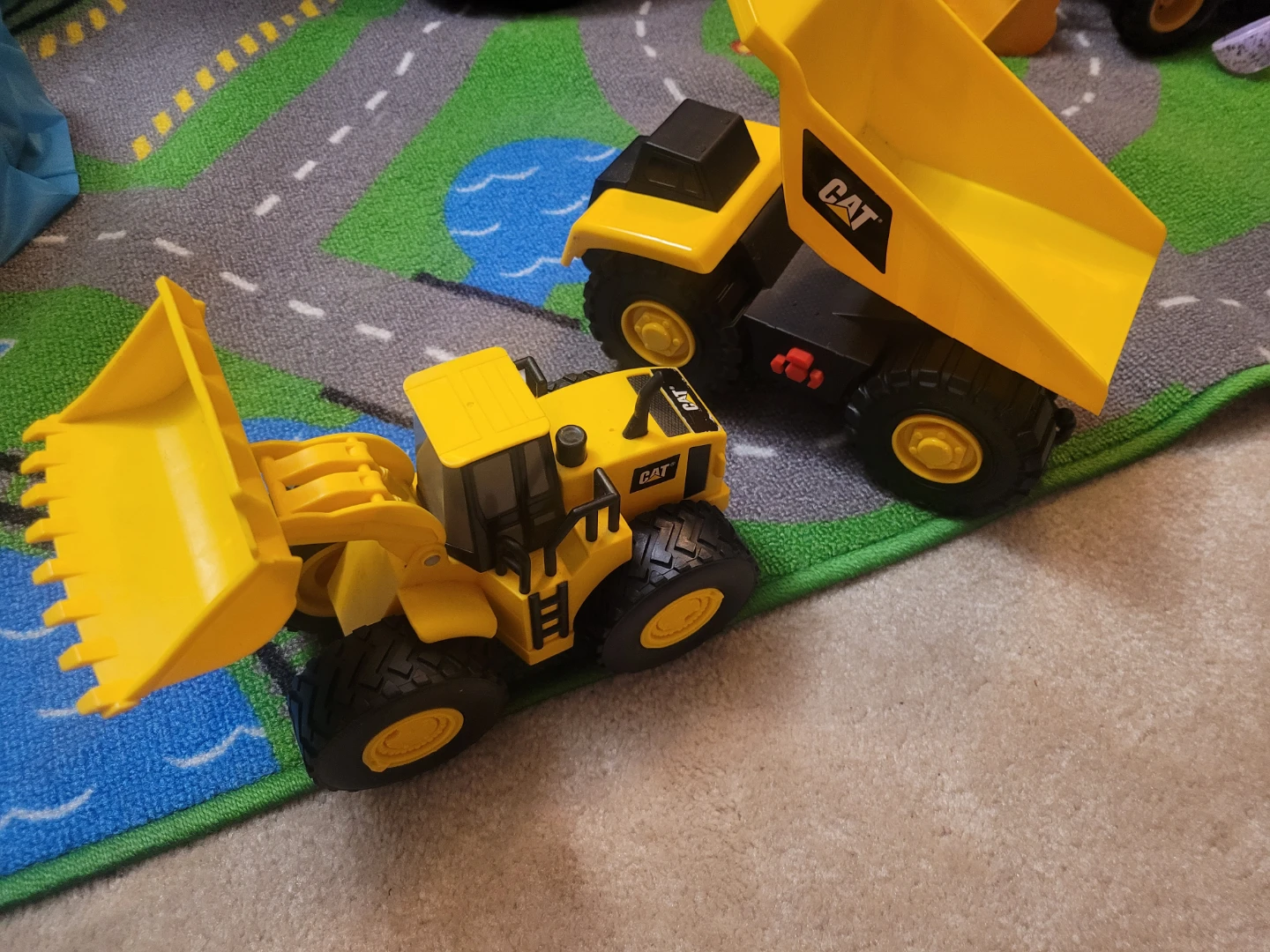 CAT Construction Toy Set - photo 5