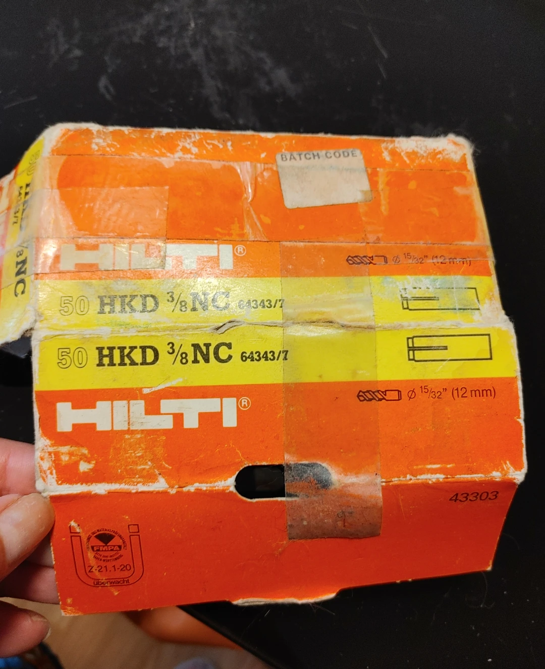 Hilti HKD 3/8 NC Drop-In Anchors new - photo 2