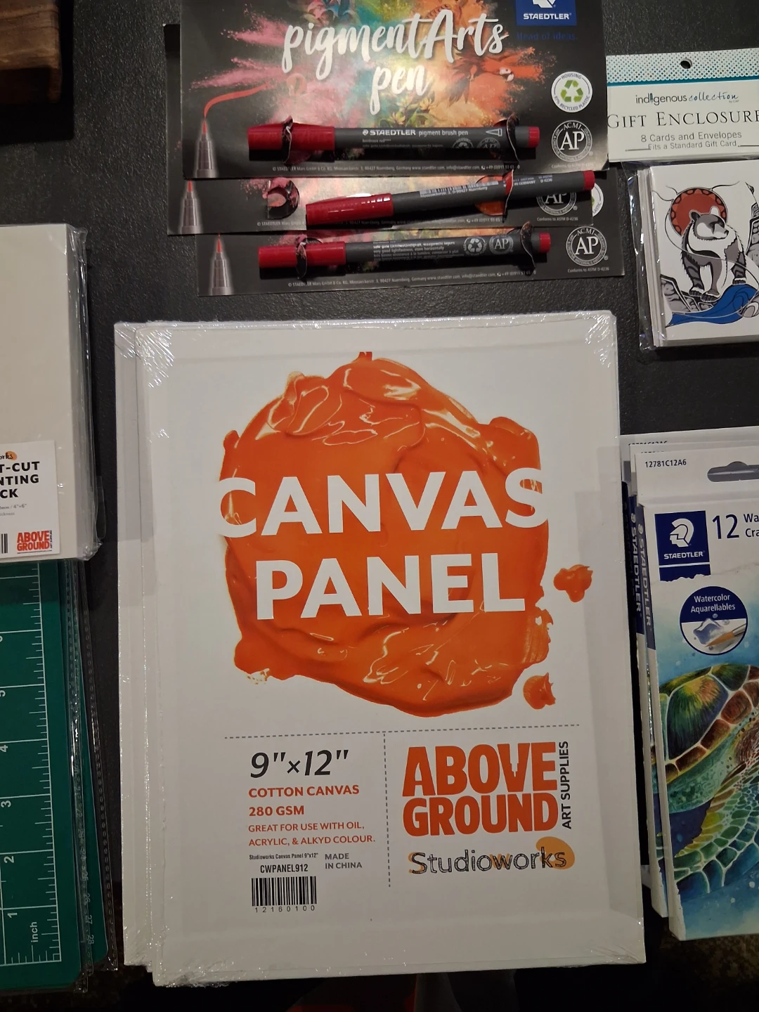 Retail $200+. NEW Art Supplies. - photo 4