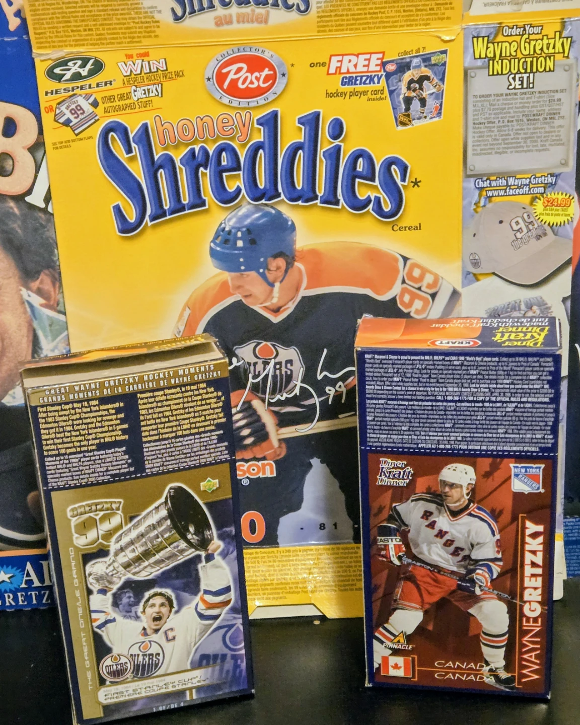 Vintage Wayne Gretzky 1990's Promo Lot, KD, Cereal, Dominos - photo 3