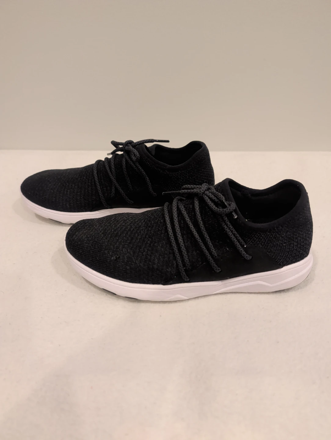 Women's Vessi Cityscape knit sneakers in charcoal black - photo 3