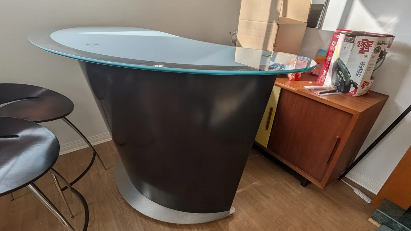 Design Curved Home Bar with Three Stools. - photo 5