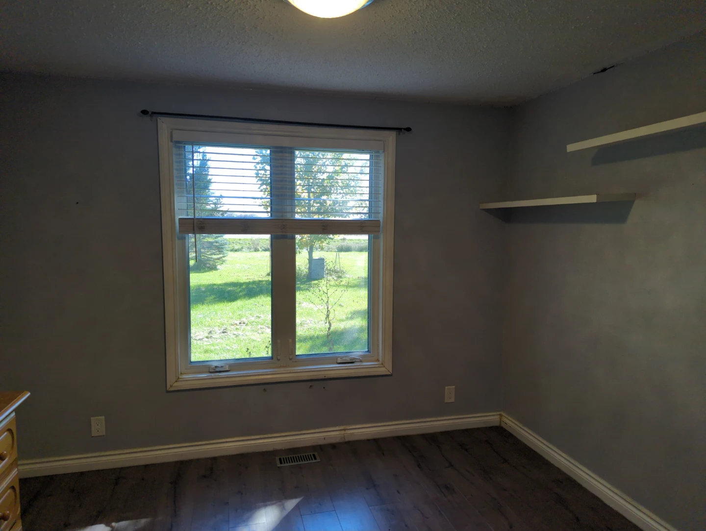 Room for rent for a single individual - photo 4