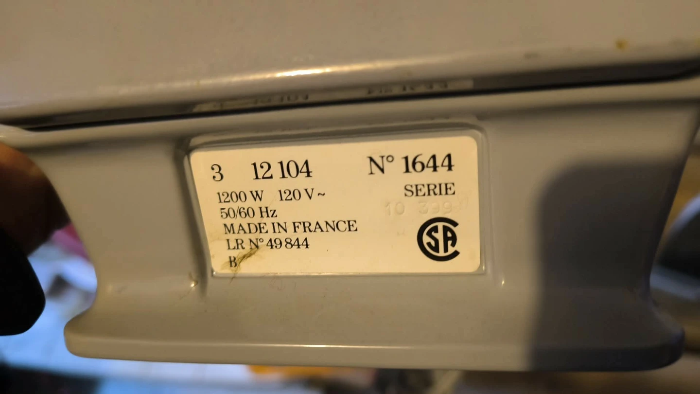 Affordable Steam Irons - photo 3