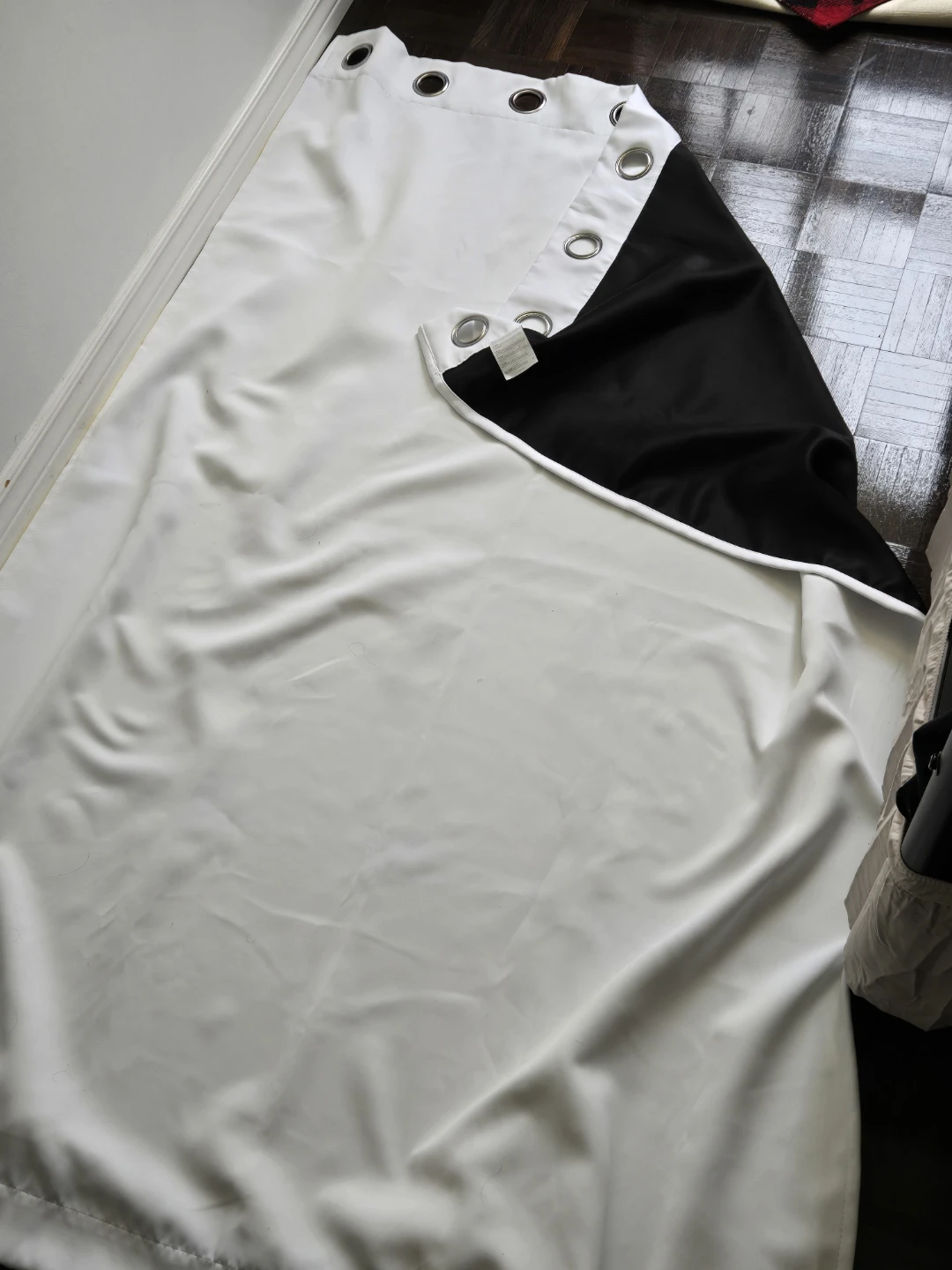 White 100% Blackout Curtains (4 panels)