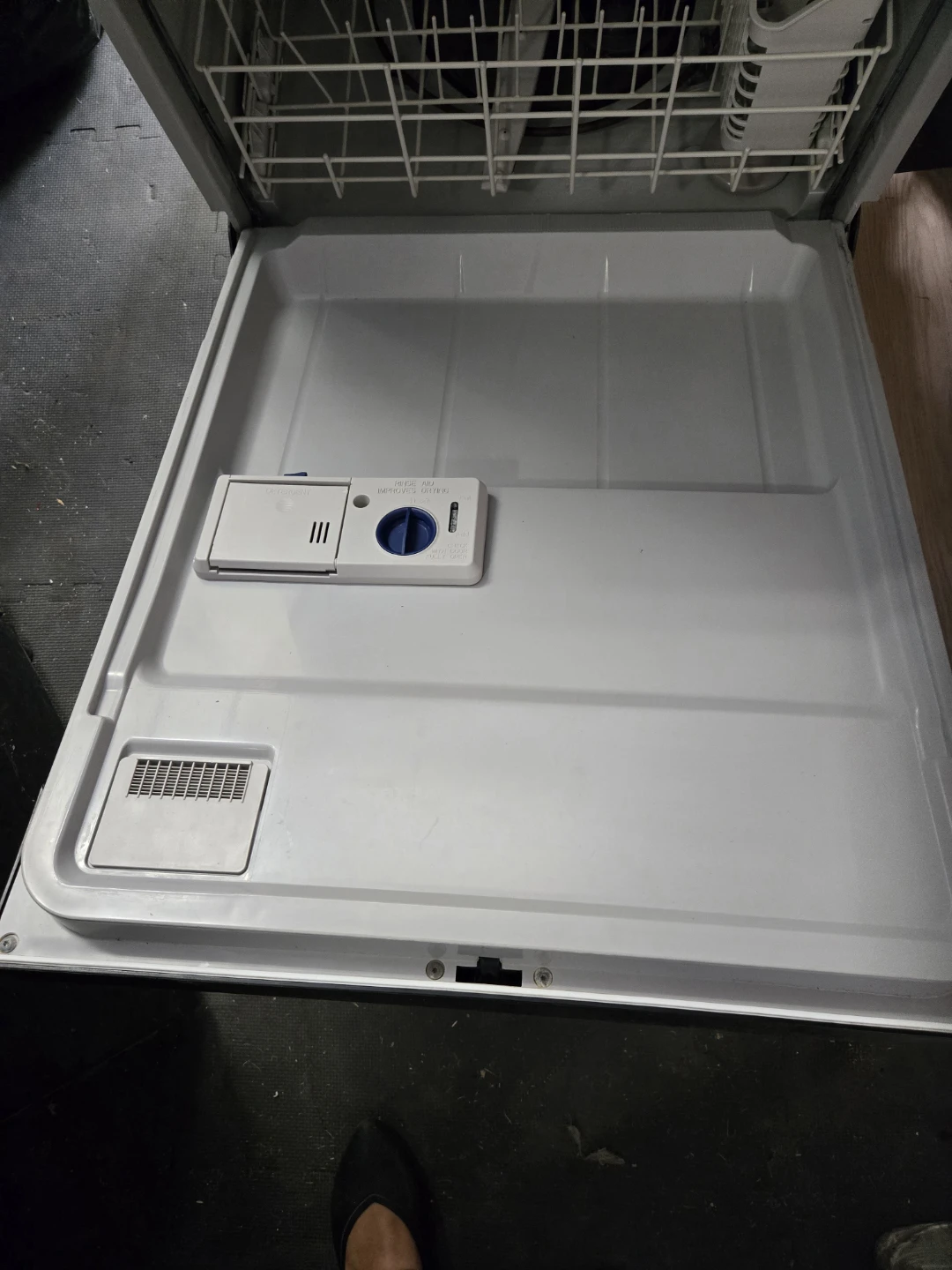 Whirlpool Stainless Steel Dishwasher - photo 4