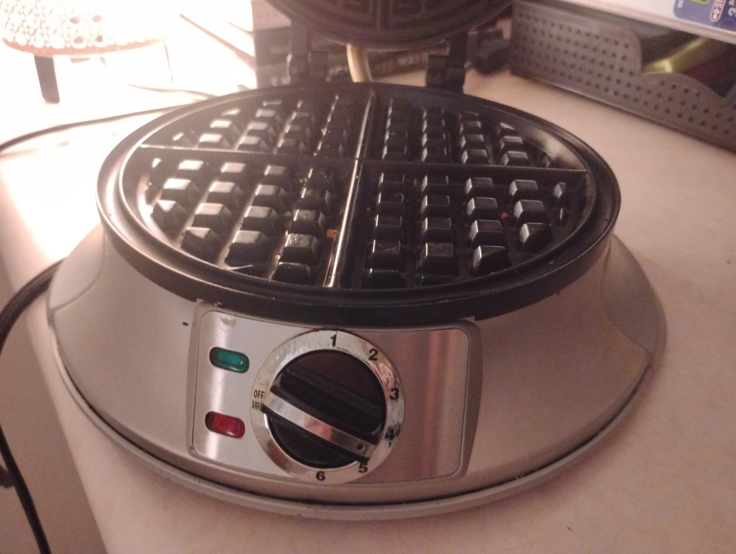 $70 Cuisinart Round Waffle Maker (Like New) - photo 2