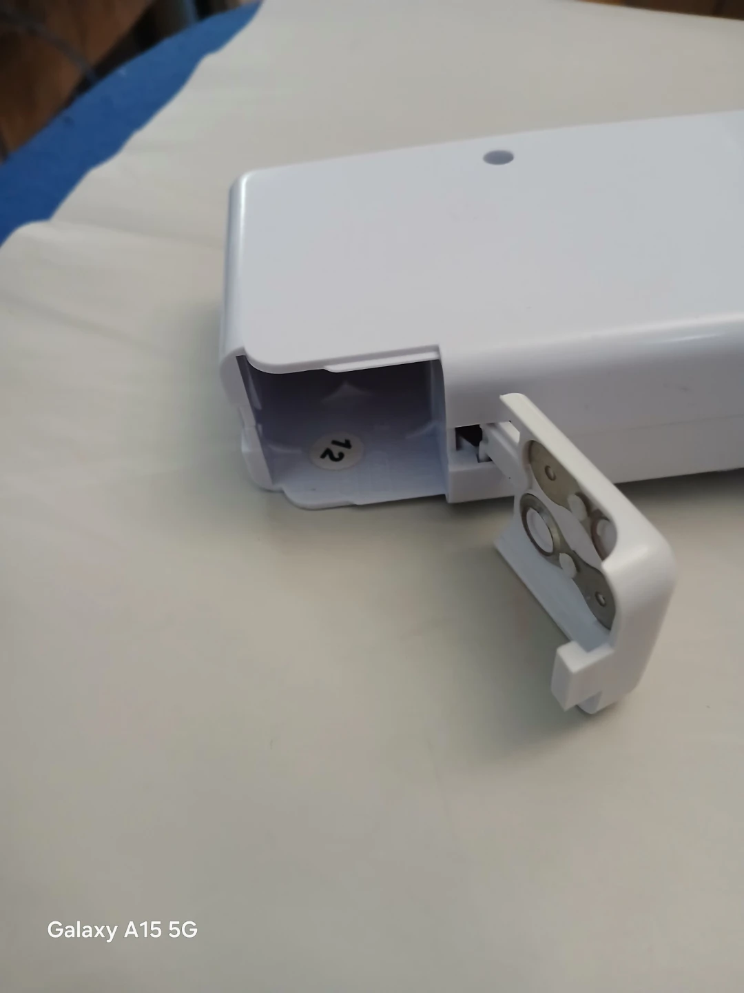 Portable Handheld Sewing Machine - photo 2