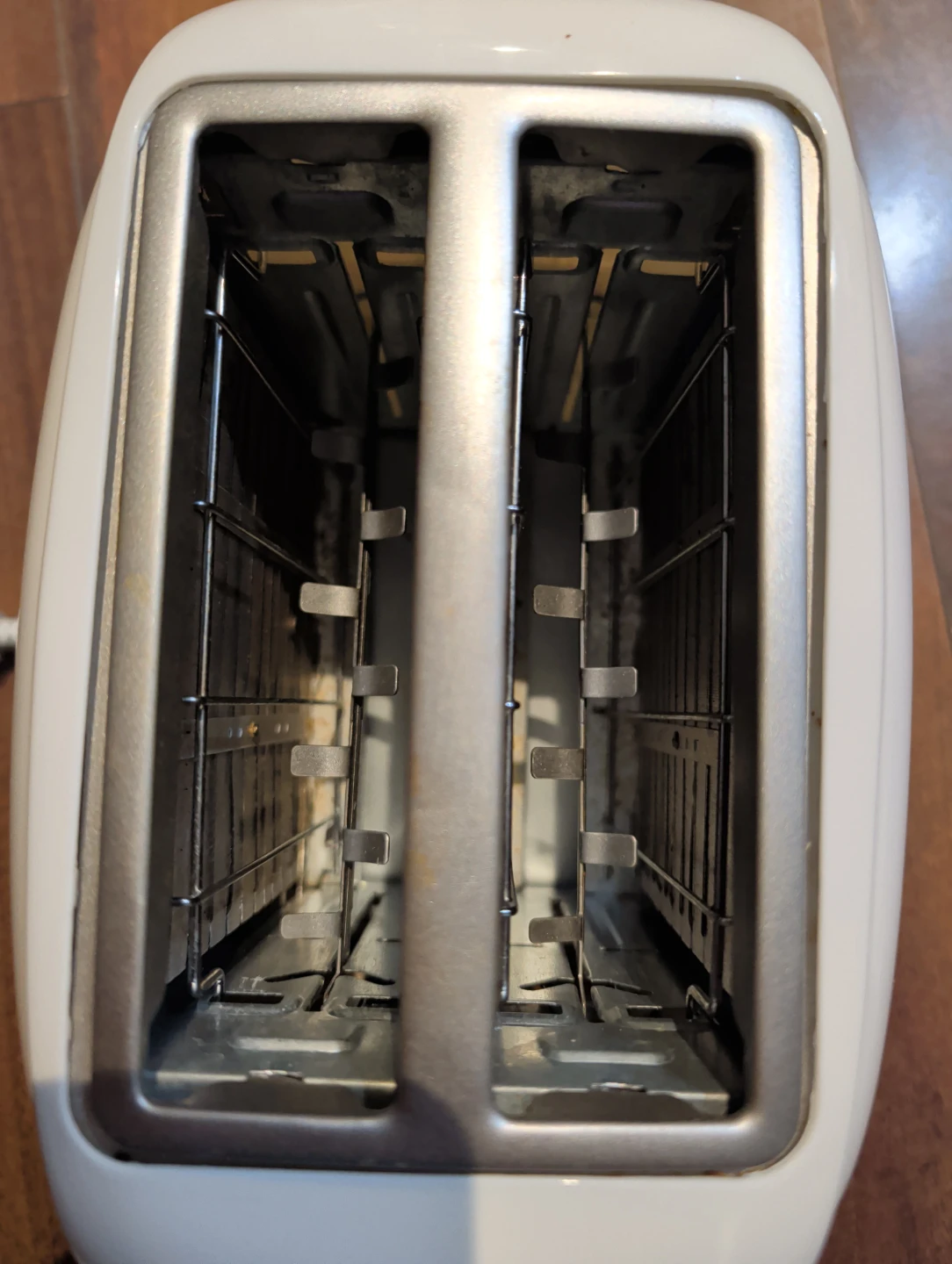 Sunbeam 2-Slice White Toaster - photo 5