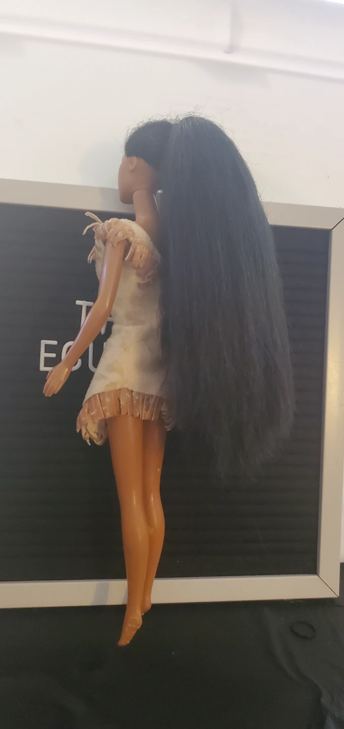 Mattel Barbie Pocahontas Doll - photo 2