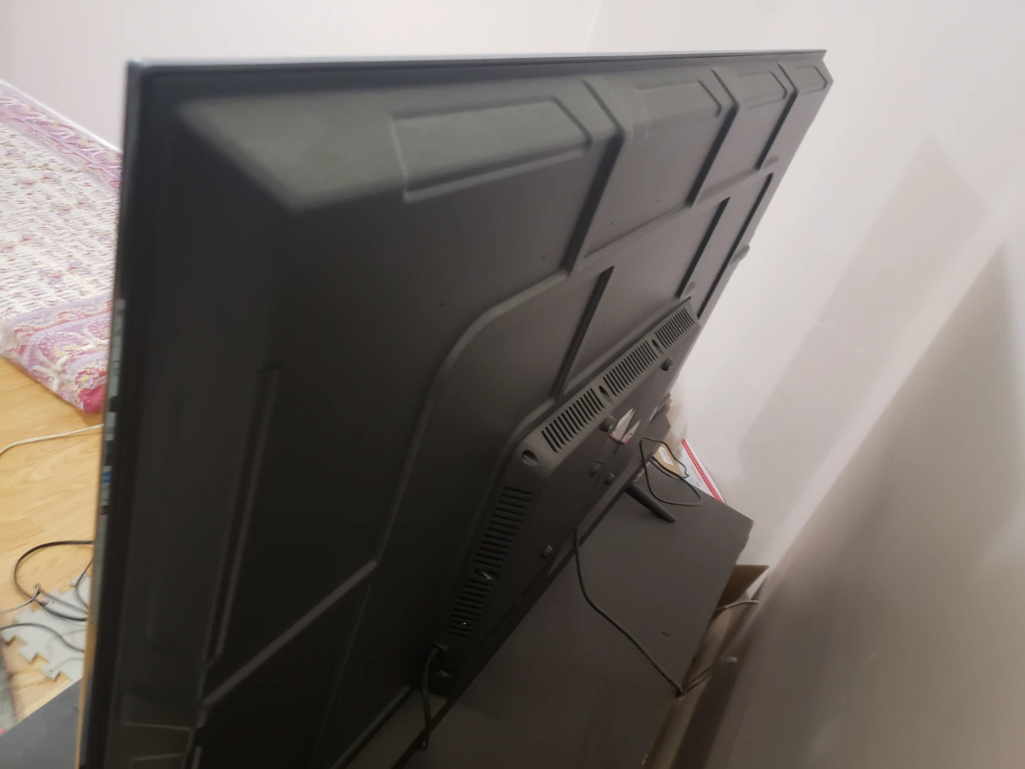 RCA 58 inch 4K Ultra HD Smart TV - photo 4