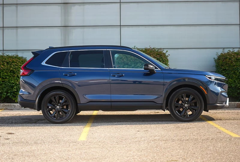 2024 Honda CR-V - photo 3