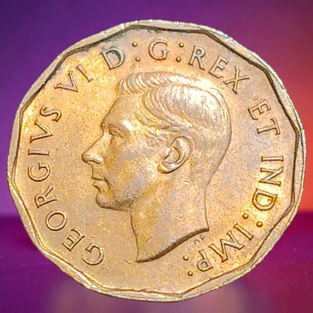 1942 Canadian 5 Cents Coin. Metal Tombac Brass. - photo 2