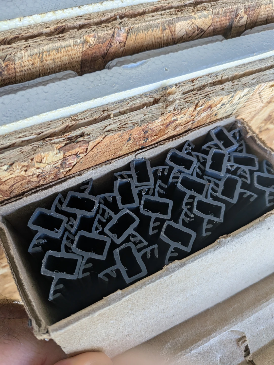 Amdry 1.6" thick subfloor panels and flex connectors - photo 4