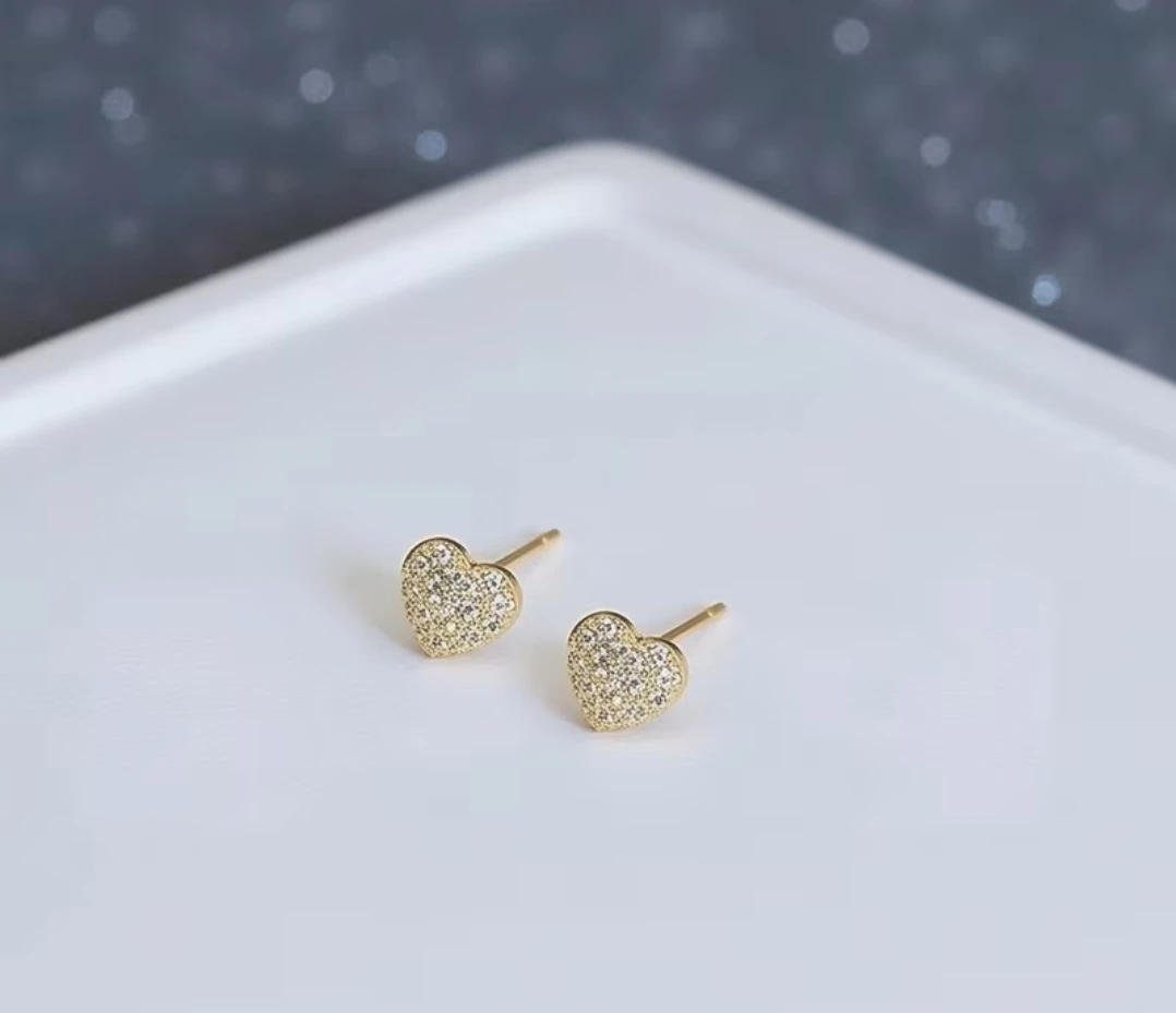 Gold-tone heart stud earrings with rhinestones - photo 5