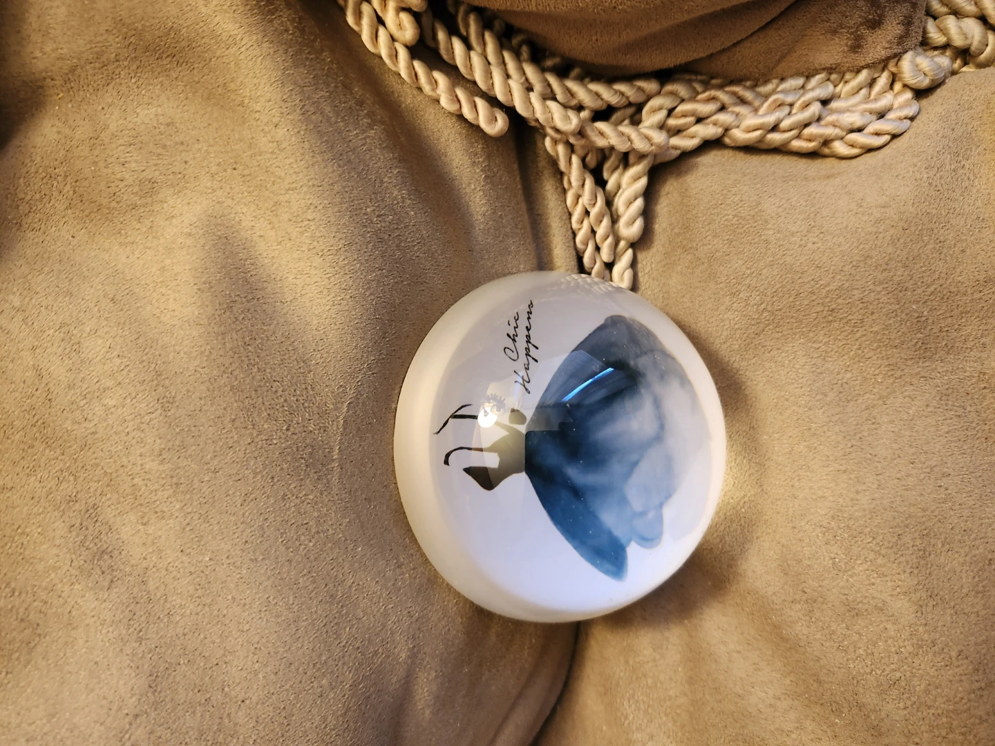 Chic Happens Glass Paperweight - photo 2