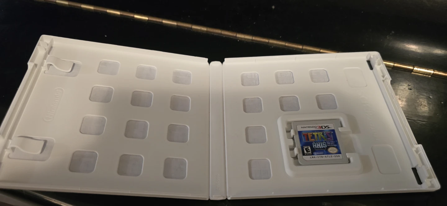 Tetris Axis – Nintendo 3DS Game with Case - photo 2