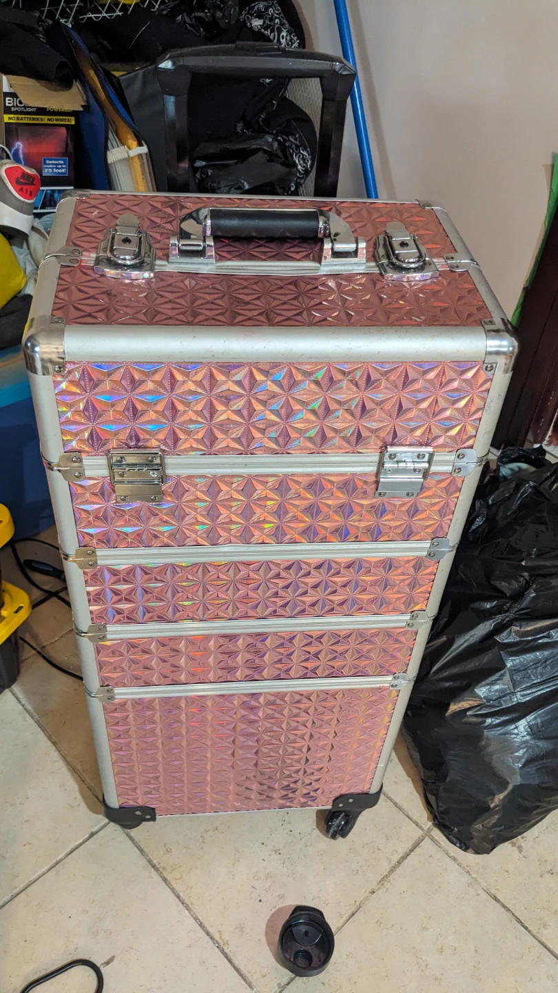 Rolling Makeup Train Case