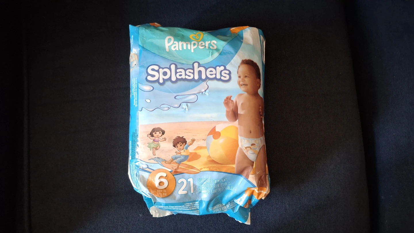 NEW Pampers Splashers disposable swim pant - size 6