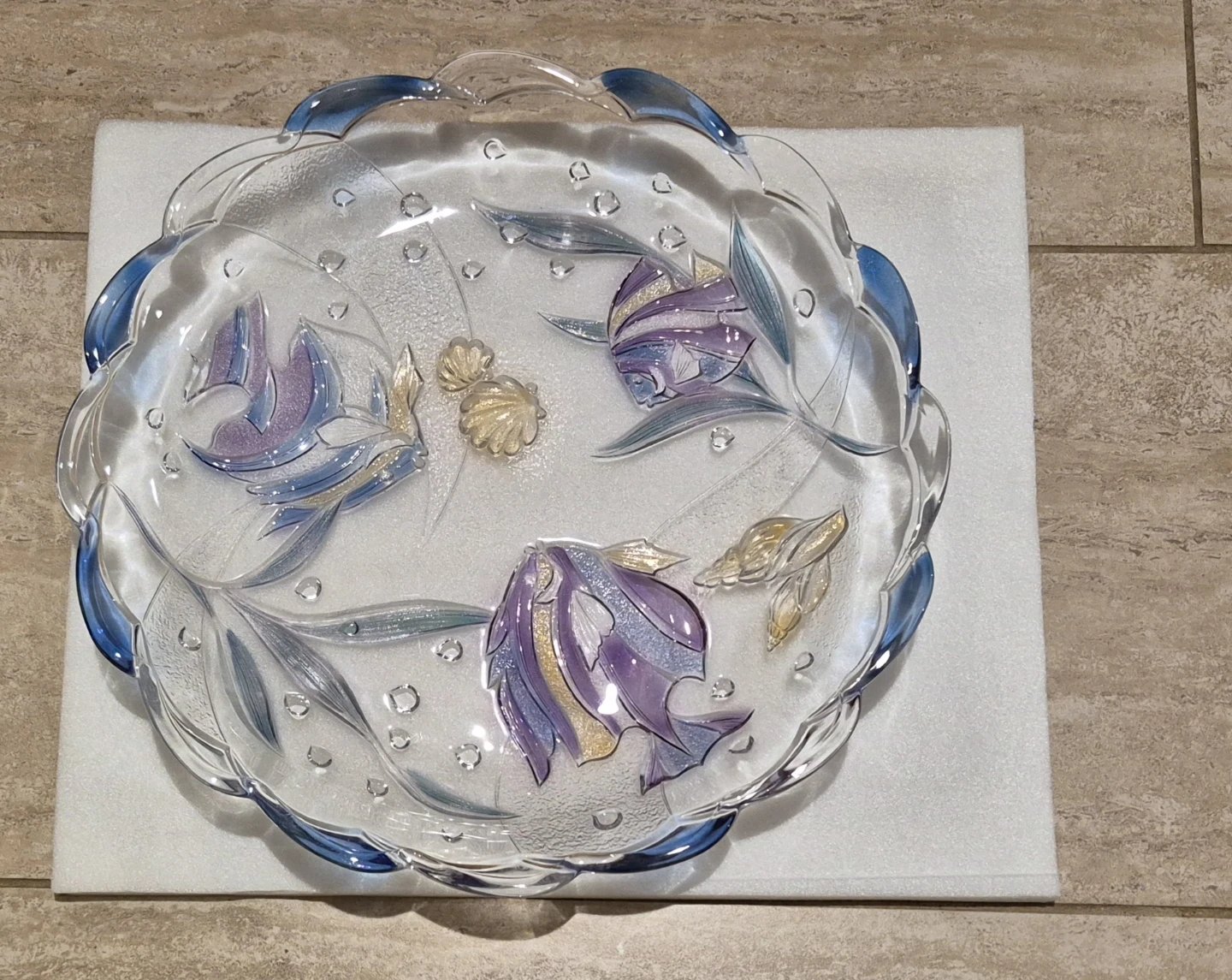 Decorative Glass Serving Plate with Fish Motif (Skokie) - photo 3