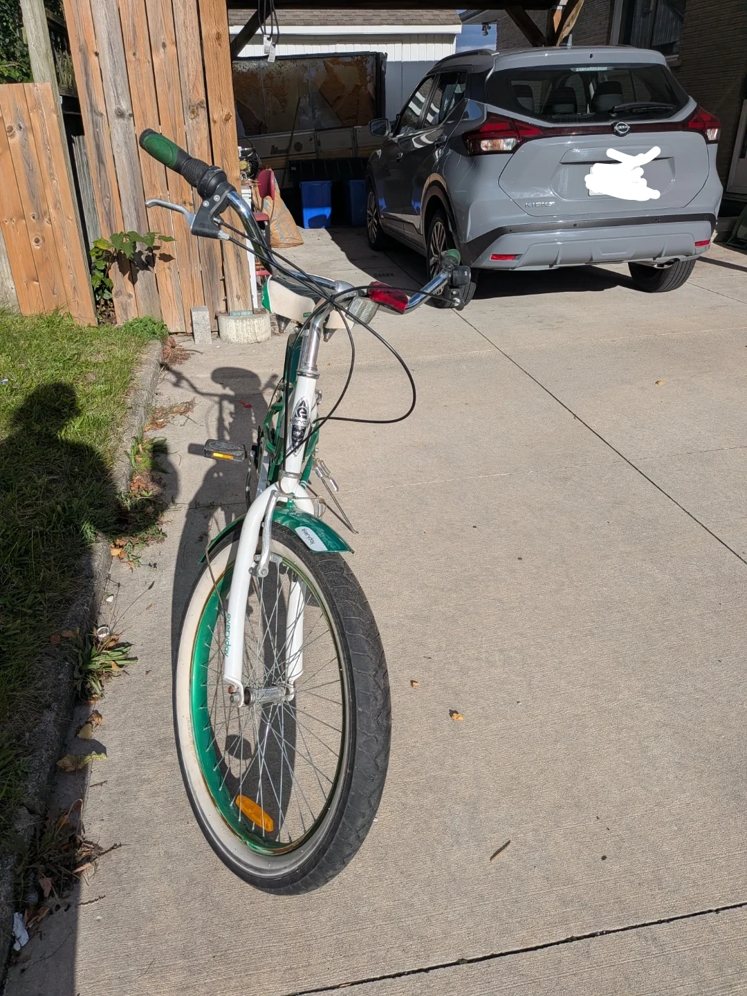 Everyday Cruiser Bike Green and White - photo 3