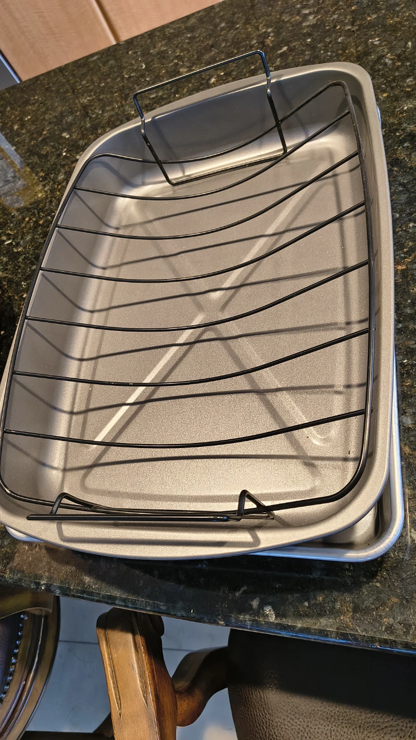 Non-stick Roasting Pan with Rack