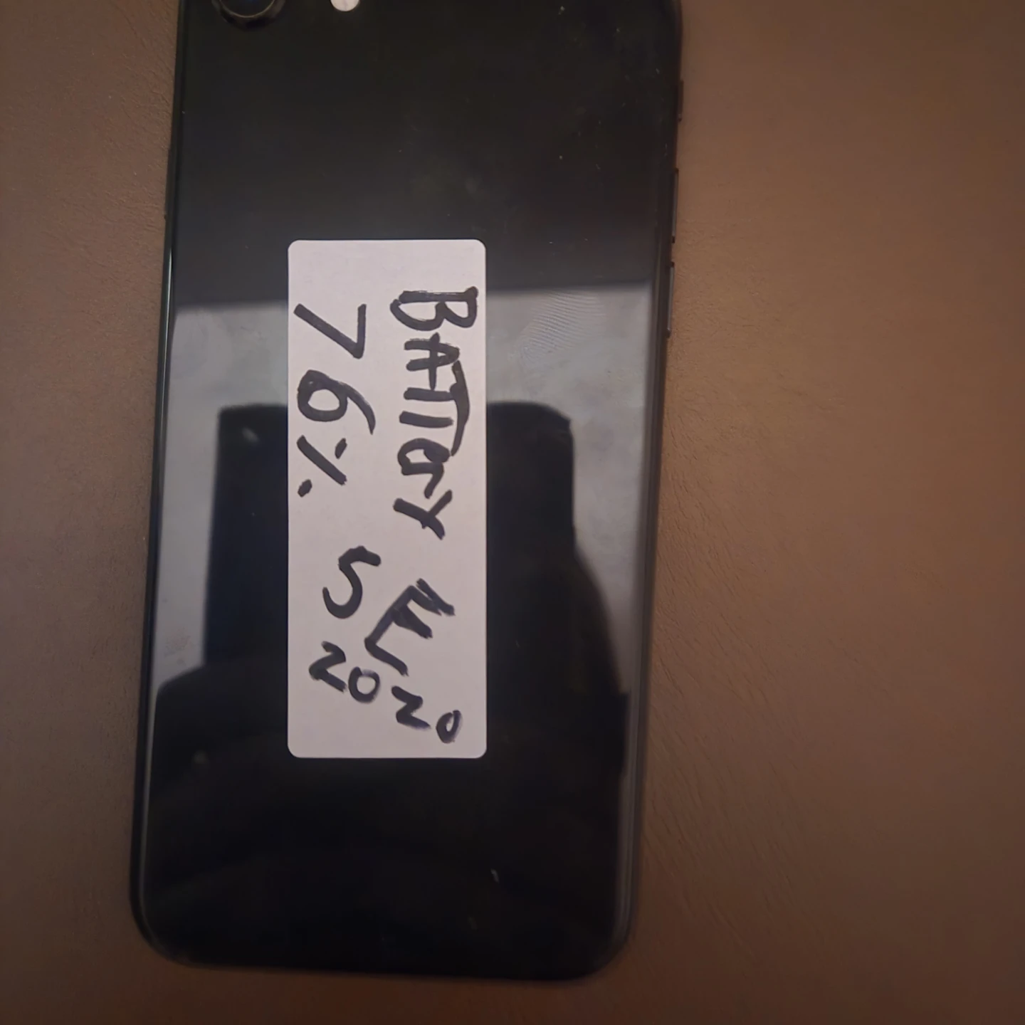 Iphone se 2020 - photo 2