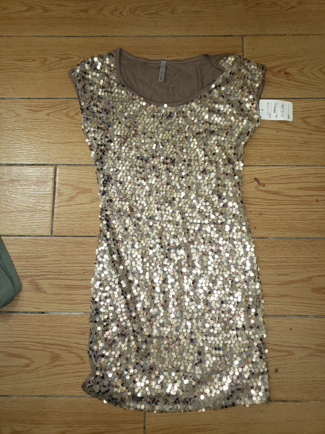 Gold Sequin Tank Top with tags - photo 4