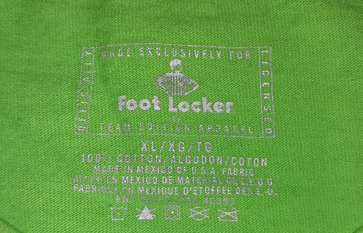 Foot Locker Graphic T-Shirt XL - photo 2