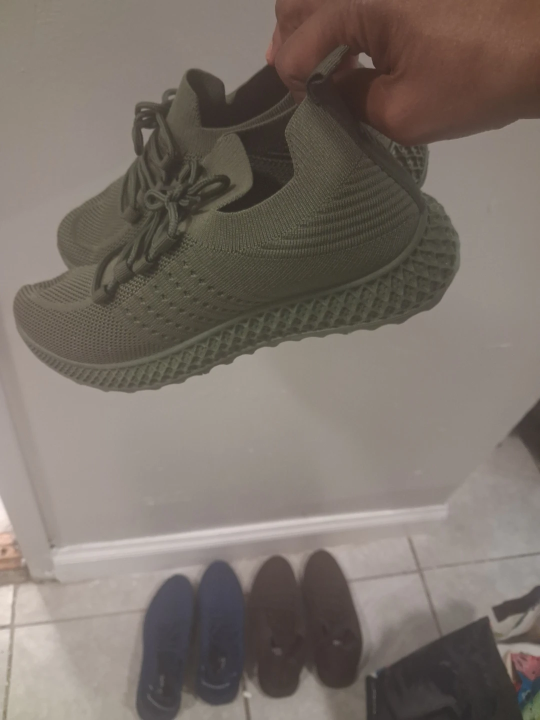 SNEAKERS SALE - photo 3