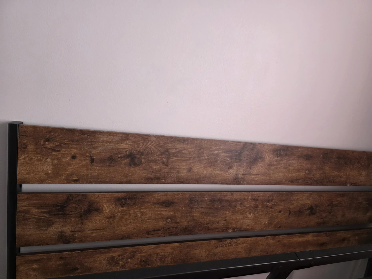 Industrial Style Bed Frame .Queen size. 2 bed frame and 1 table. - photo 4
