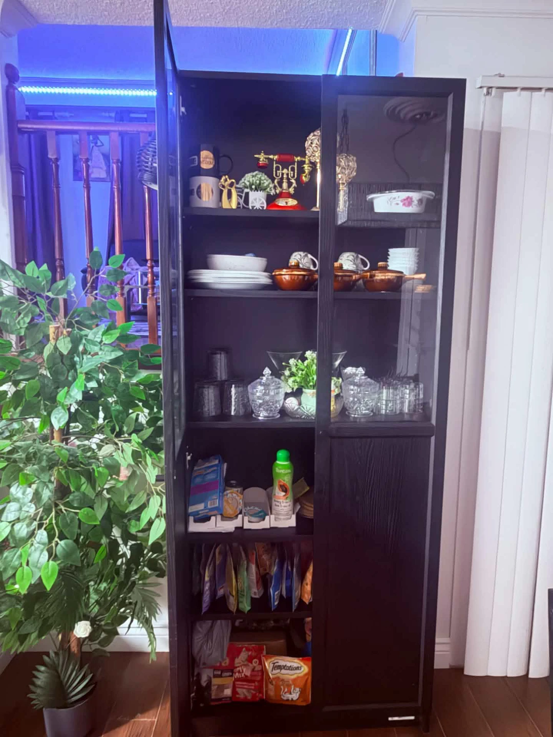 IKEA Billy Glass Door Cabinet - photo 3