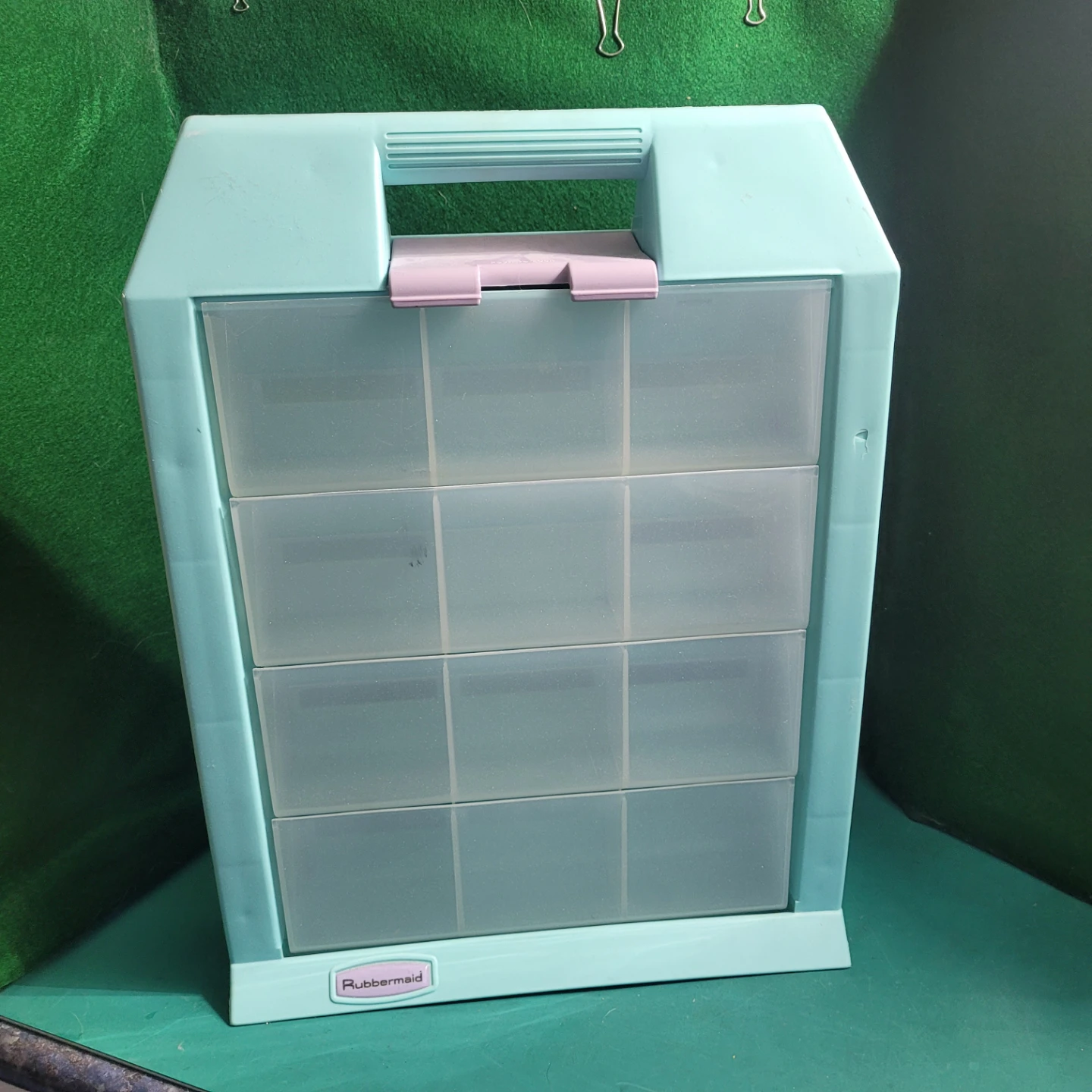 Rubbermaid Portable Storage Organizer