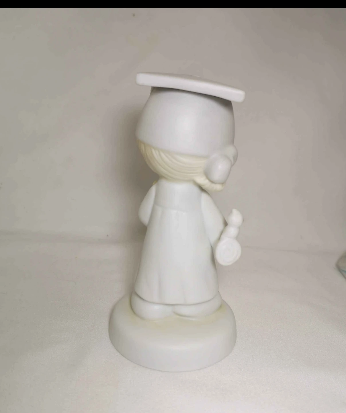 Precious Moments Graduation Figurine E-4721 - photo 4