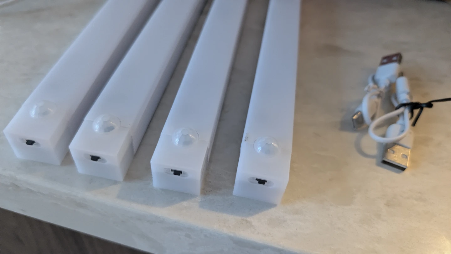 Set of 4 Motion Sensor LED Light Bars (20 cm / Warm Light) - photo 2
