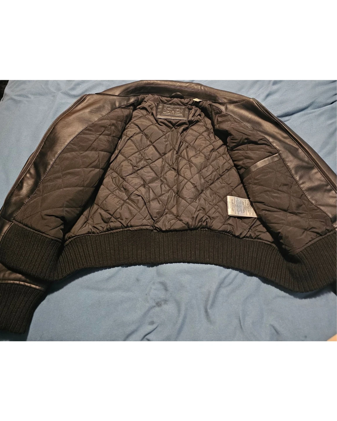 ✨NWT Levi's Faux Leather Cropped Western Bomber Jacket - Size L✨ - photo 3