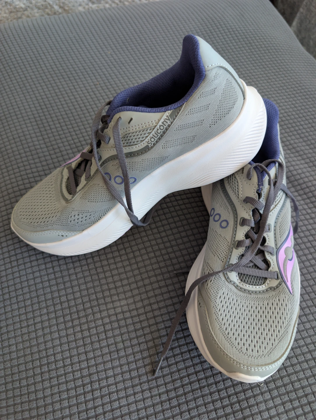 Saucony Women's Running Shoes Size 8.5