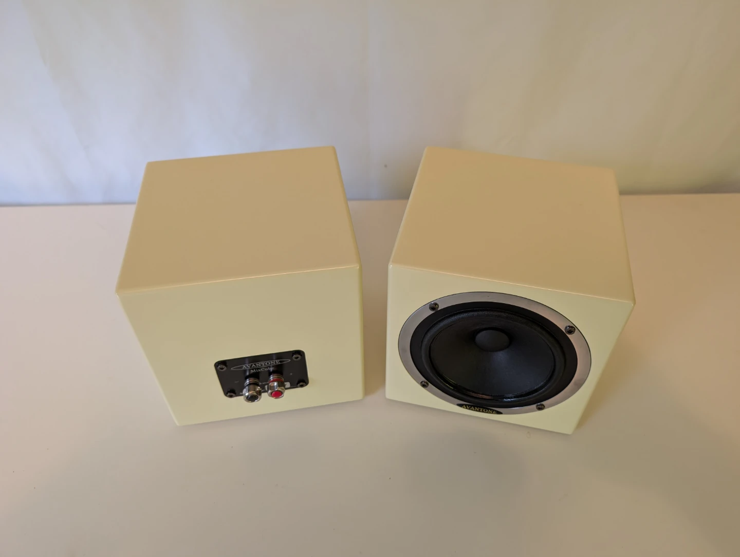 Avantone MixCube Passive Reference Monitors (Pair) - photo 3