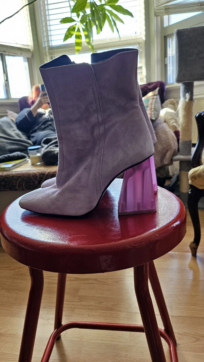 Lavender Suede Ankle Boots with Transparent Heels - photo 3