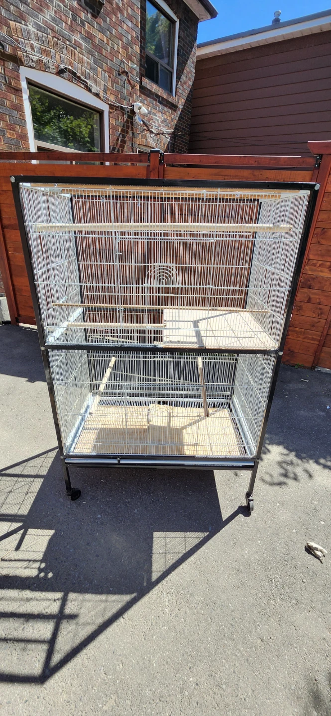 Flight cage for sale $150...can fit abt 10 years. - photo 3